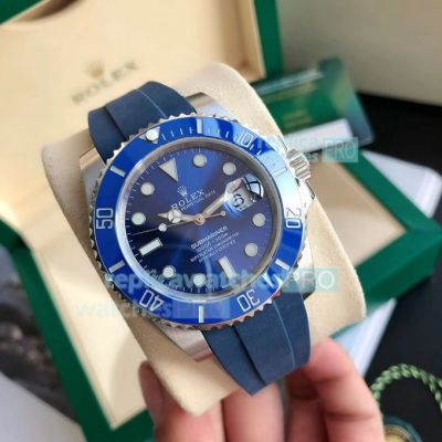 Replica Rolex Submariner Blue Dial Blue Rubber Strap 40MM Watch